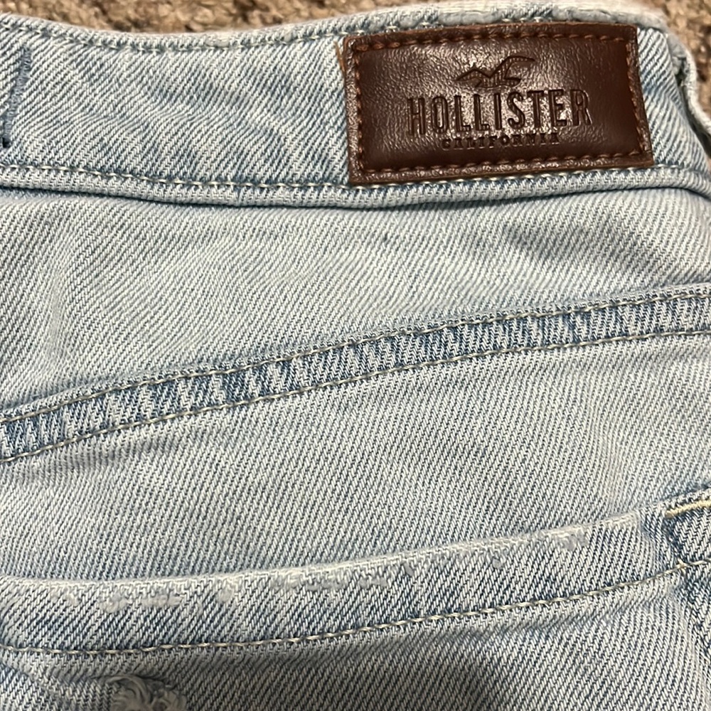 Hollister mom jeans